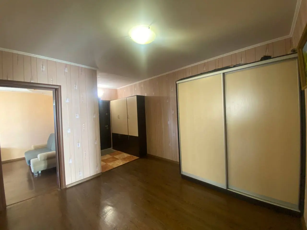 Фото Продаю 3-комнатную квартиру, 76 кв. м, Ларисы Руденко ул. 3а Киев, цена: 85000 $, код 4384