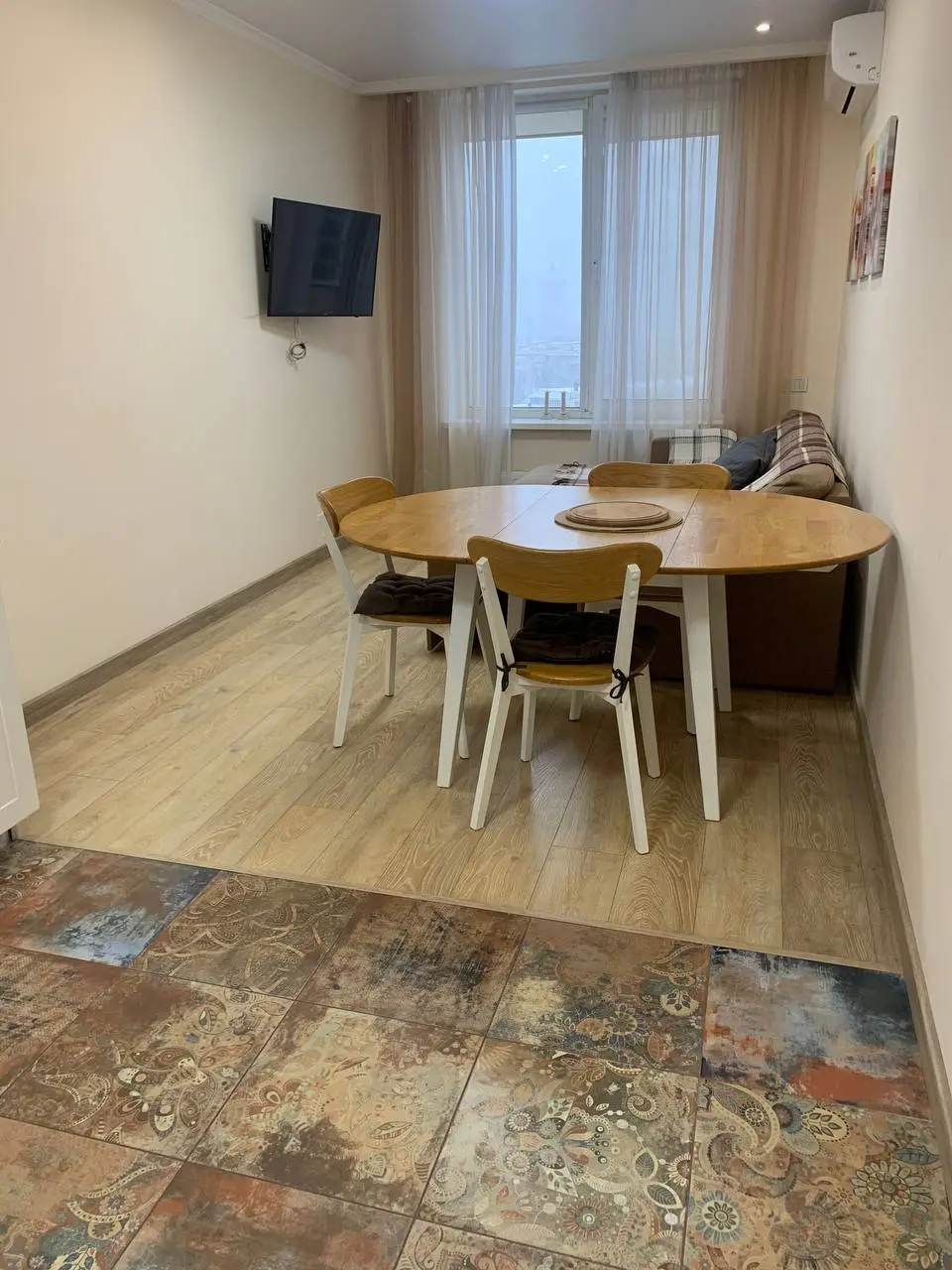 Фото Продаю 2 кімнатну квартиру, 65 кв. м, Ованеса Туманяна вул. 1а Київ, ціна: 135000 $, код 4387