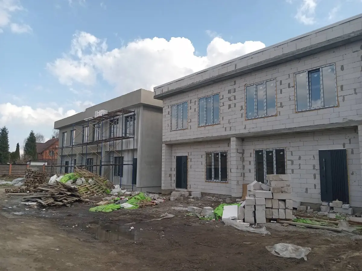 Фото Продаю будинок, 120 кв. м, 62-а Садова вул.  Київ, ціна: 100000 $, код 4378