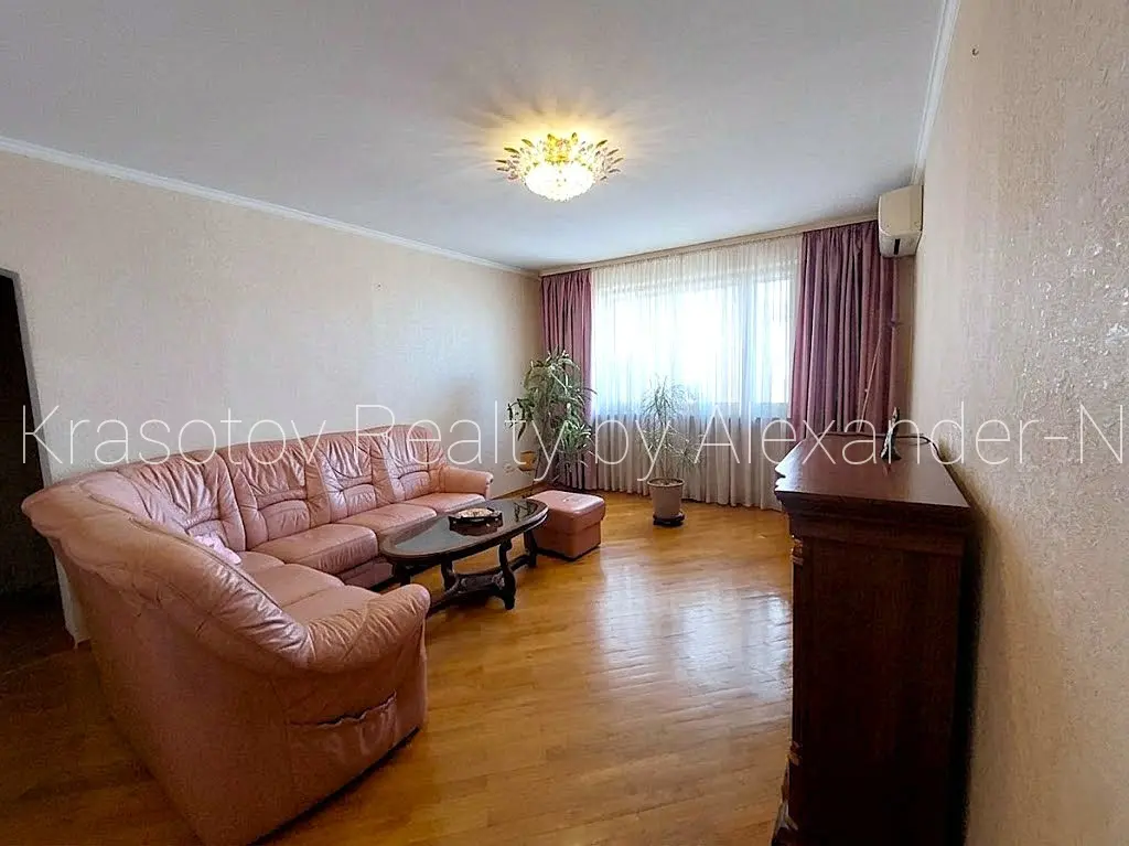 Фото Продаю 3-комнатную квартиру, 65 кв. м, Инглези ул. 3/3 Одесса, цена: 58000 $, код 4391