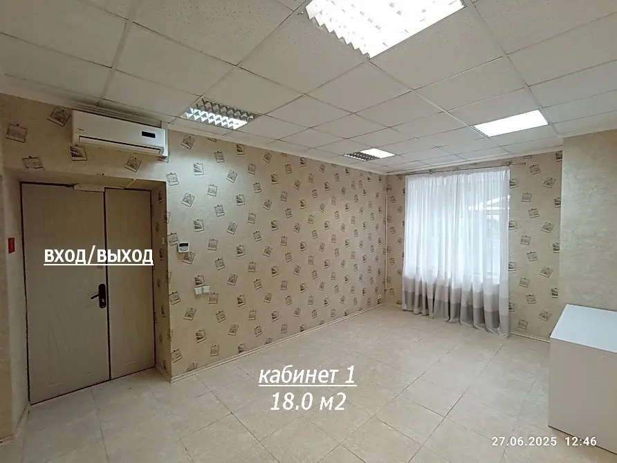 Фото Арендовать офис, Владимирская ул. 71 Киев в долгосрочную аренду, цена: 25000 UAH, код 4396