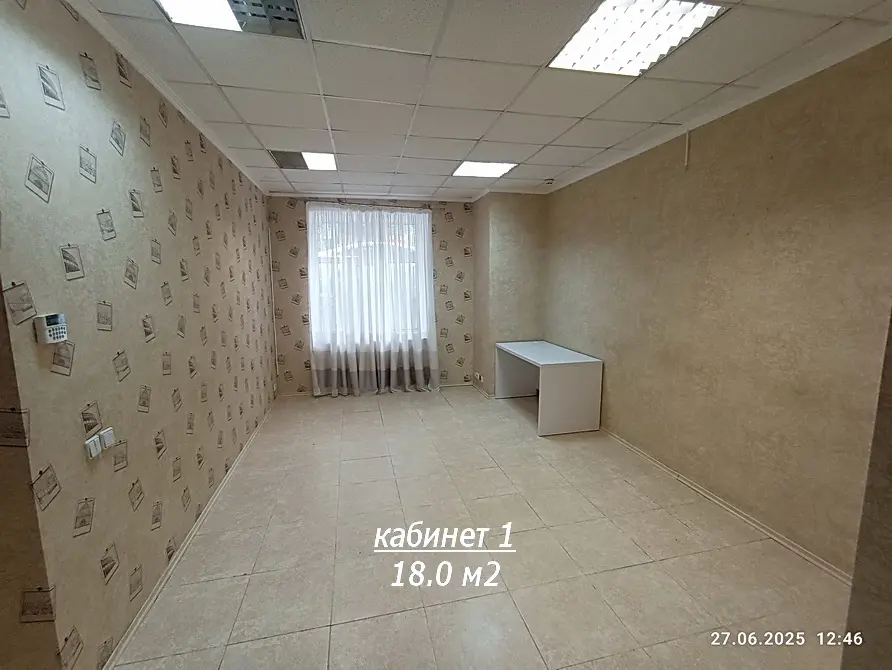 Фото Арендовать офис, Владимирская ул. 71 Киев в долгосрочную аренду, цена: 25000 UAH, код 4396