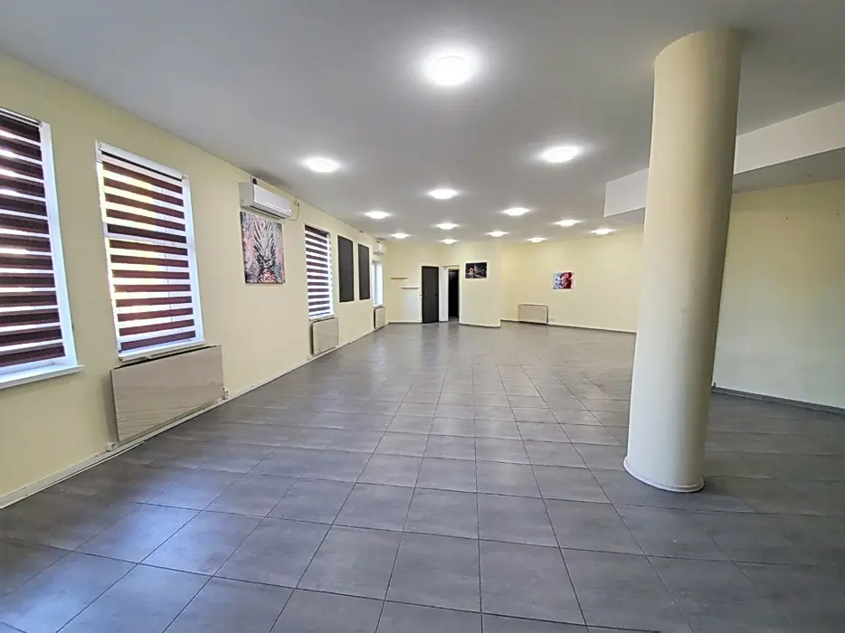 Фото Орендувати офіс, Євгена Коновальця вул. (Щорса)  Київ в довгострокову оренду, ціна: 70400 UAH, код 4397