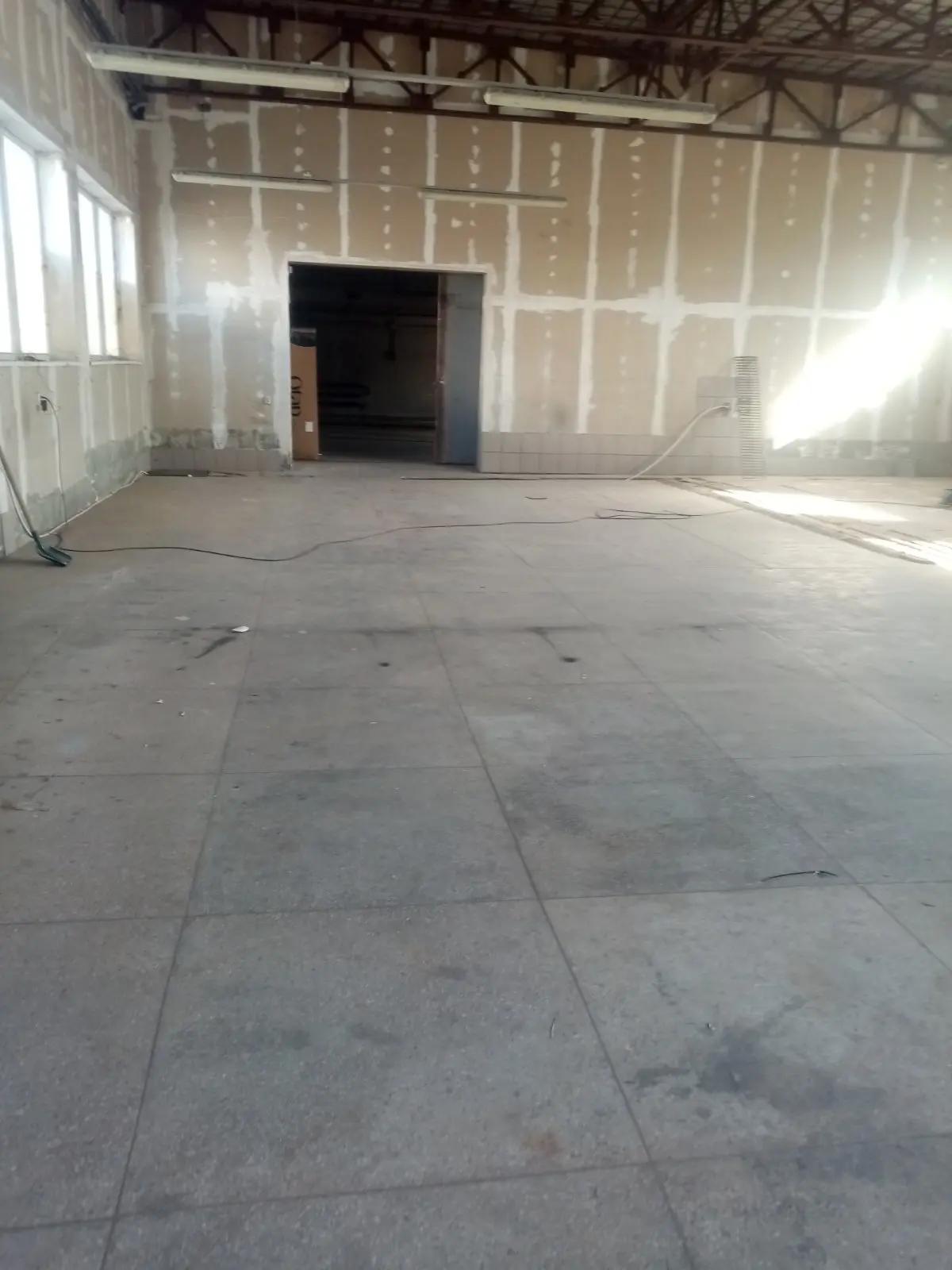 Фото Орендувати склад, Кривий Ріг в довгострокову оренду, ціна: 15000 UAH, код 4400