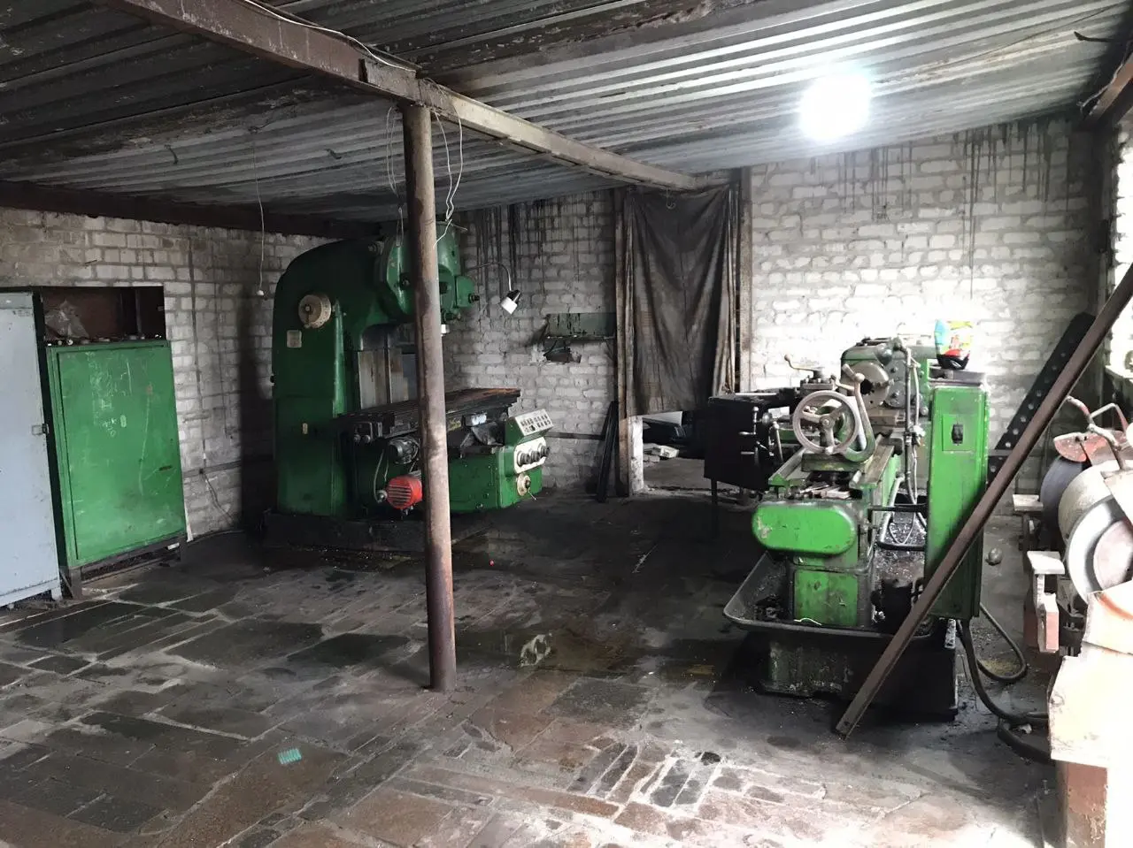 Фото Selling a warehouse, 1200 sq.m., Aktsionerna Street  Kryvyi Rih, price: 300000 $, code 4401