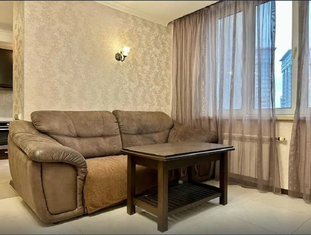 Фото Зняти 3 кімнатну квартиру, Княжий Затон вул. 21 Київ в довгострокову оренду, ціна: 26000 грн, код 4404