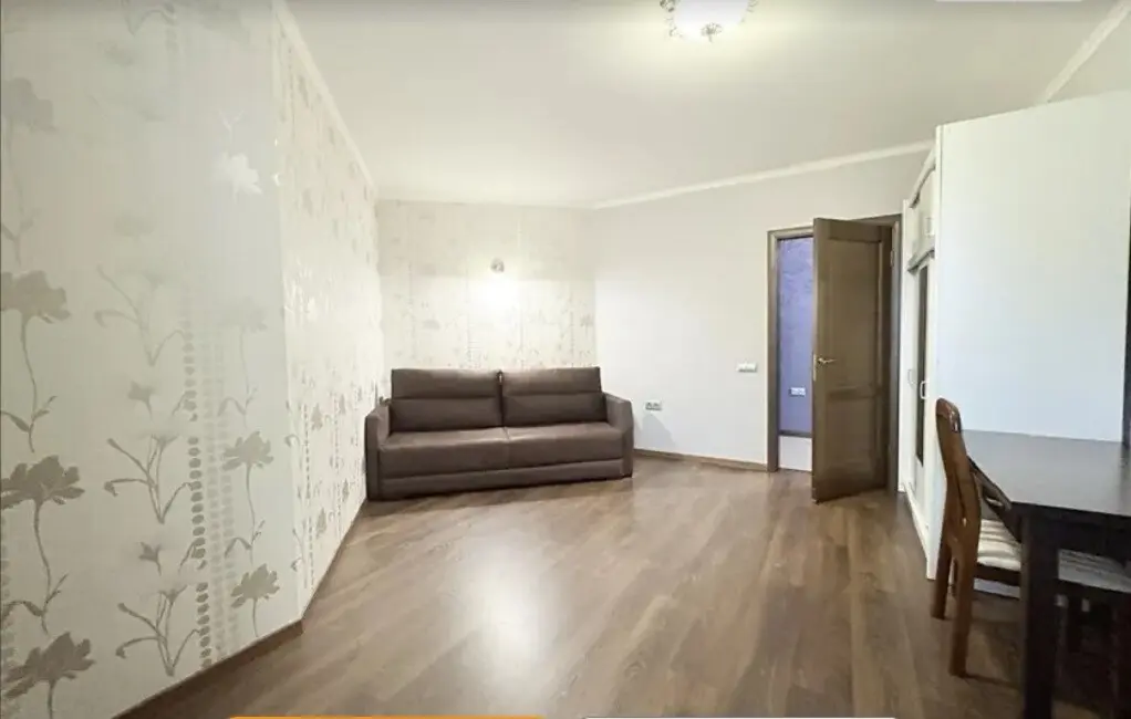 Фото Зняти 3 кімнатну квартиру, Княжий Затон вул. 21 Київ в довгострокову оренду, ціна: 26000 грн, код 4404