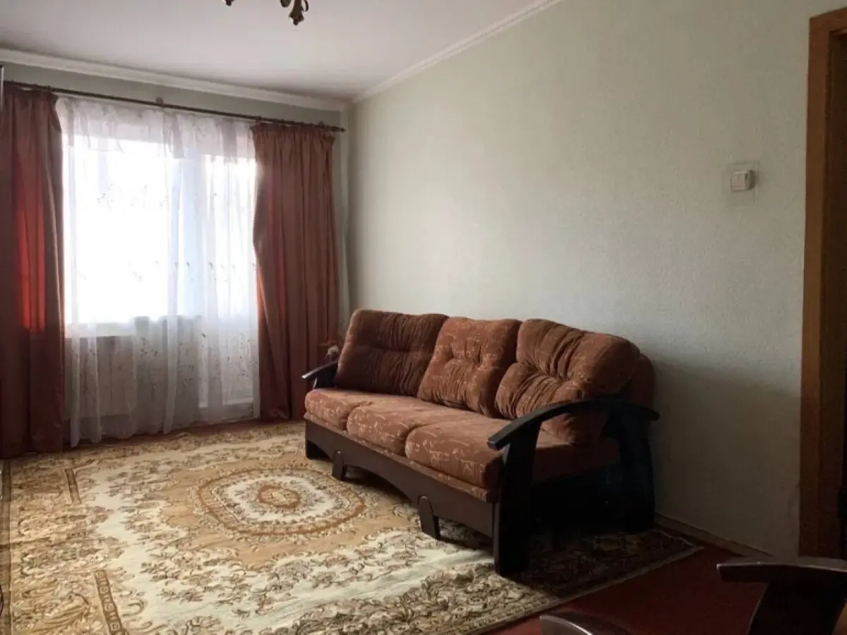 Фото Selling a 2-room apartment, 54 sq.m., Kharkivske Road 154 Kyiv, price: 61000 $, code 4406