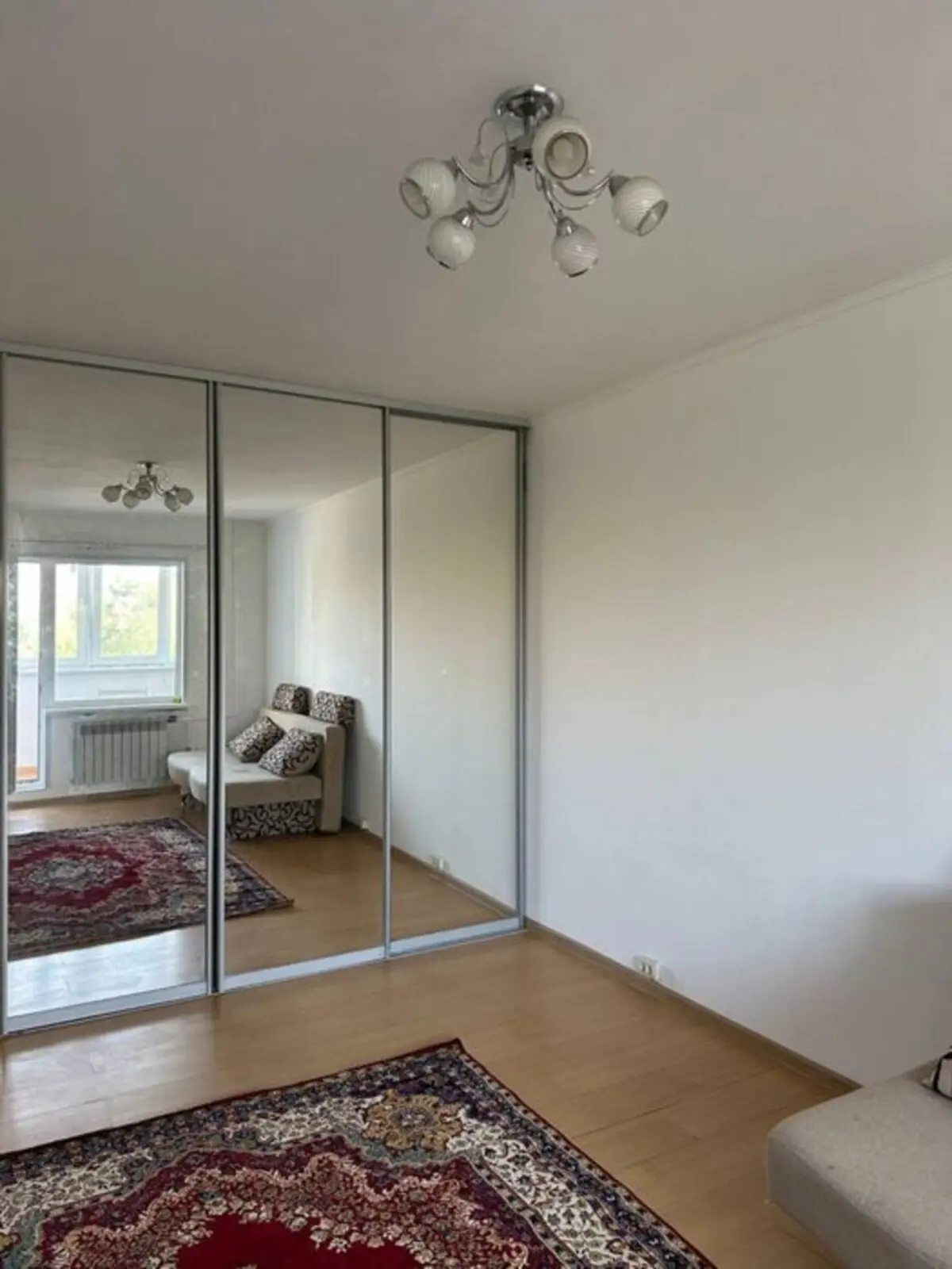 Фото Selling a 1-room apartment, 35 sq.m., Akademika Zabolotnoho Street  Kyiv, price: 60000 $, code 4416