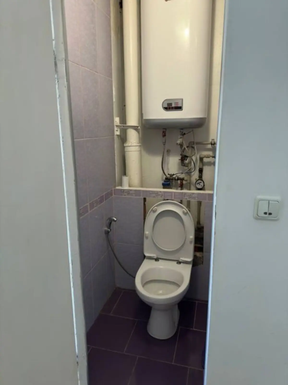 Фото Selling a 1-room apartment, 35 sq.m., Akademika Zabolotnoho Street  Kyiv, price: 60000 $, code 4416