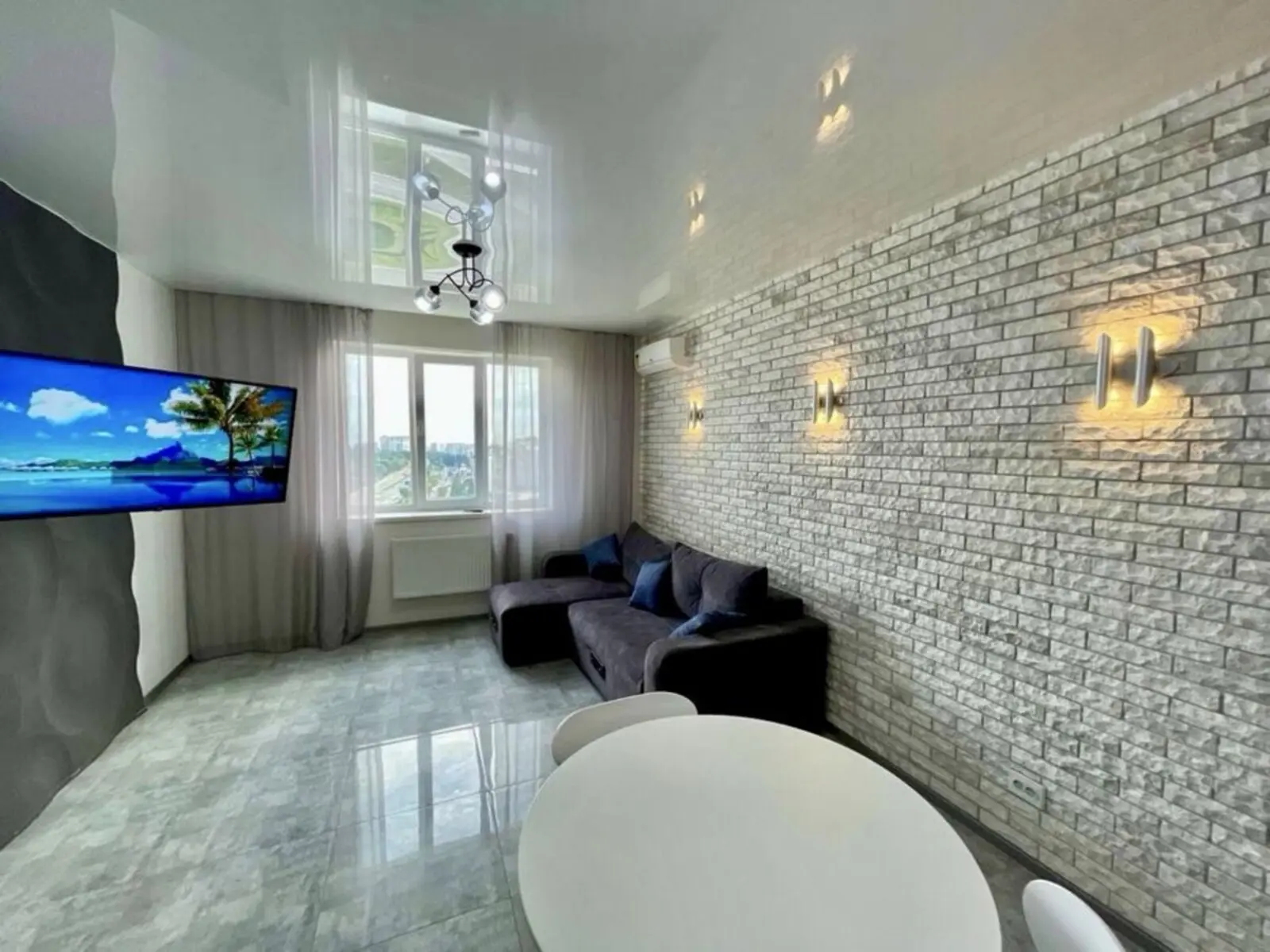 Фото Selling a 1-room apartment, 53 sq.m., Teremkivska Street 3а Kyiv, price: 115000 $, code 4418