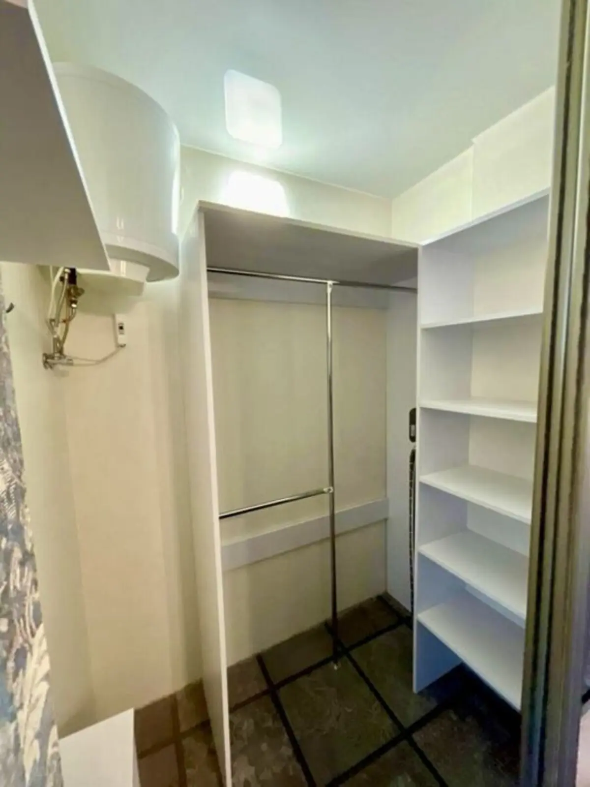 Фото Selling a 1-room apartment, 53 sq.m., Teremkivska Street 3а Kyiv, price: 115000 $, code 4418