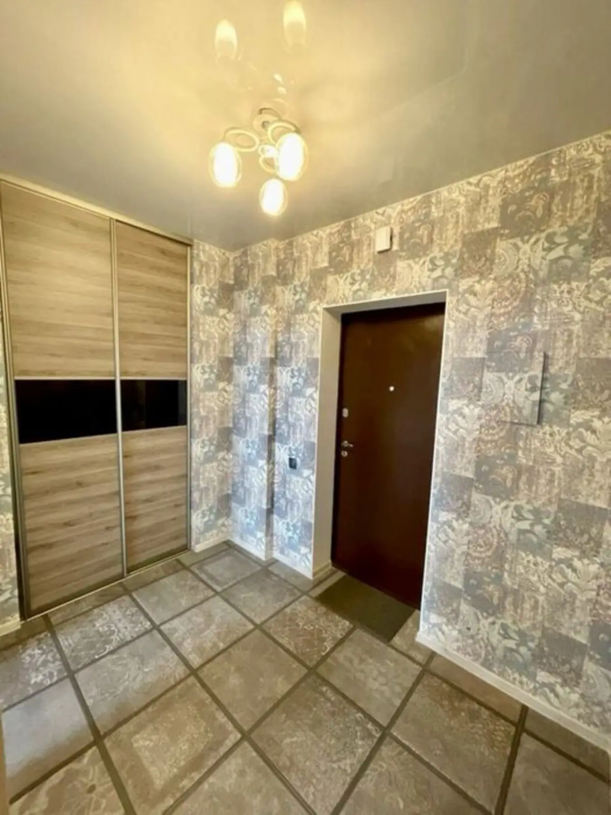 Фото Selling a 1-room apartment, 53 sq.m., Teremkivska Street 3а Kyiv, price: 115000 $, code 4418