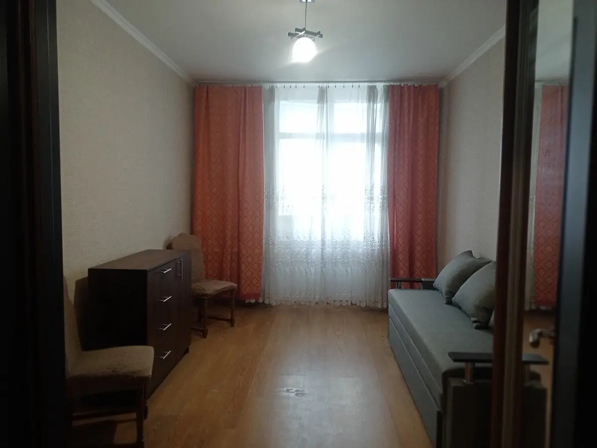 Фото Rent a 1-room apartment, Svitla Street 3 Kyiv for long-term rent, price: 11000 грн, code 4419