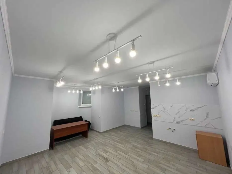 Фото Орендувати офіс, Анни Ахматової вул. 35 Київ в довгострокову оренду, ціна: 12000 грн, код 4422