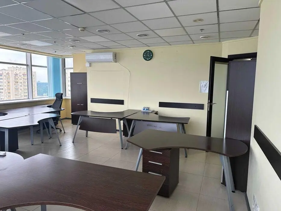 Фото Орендувати офіс, Митрополита Андрея Шептицького вул. (Анатолія Луначарського) 4 Київ в довгострокову оренду, ціна: 45000 грн, код 4423