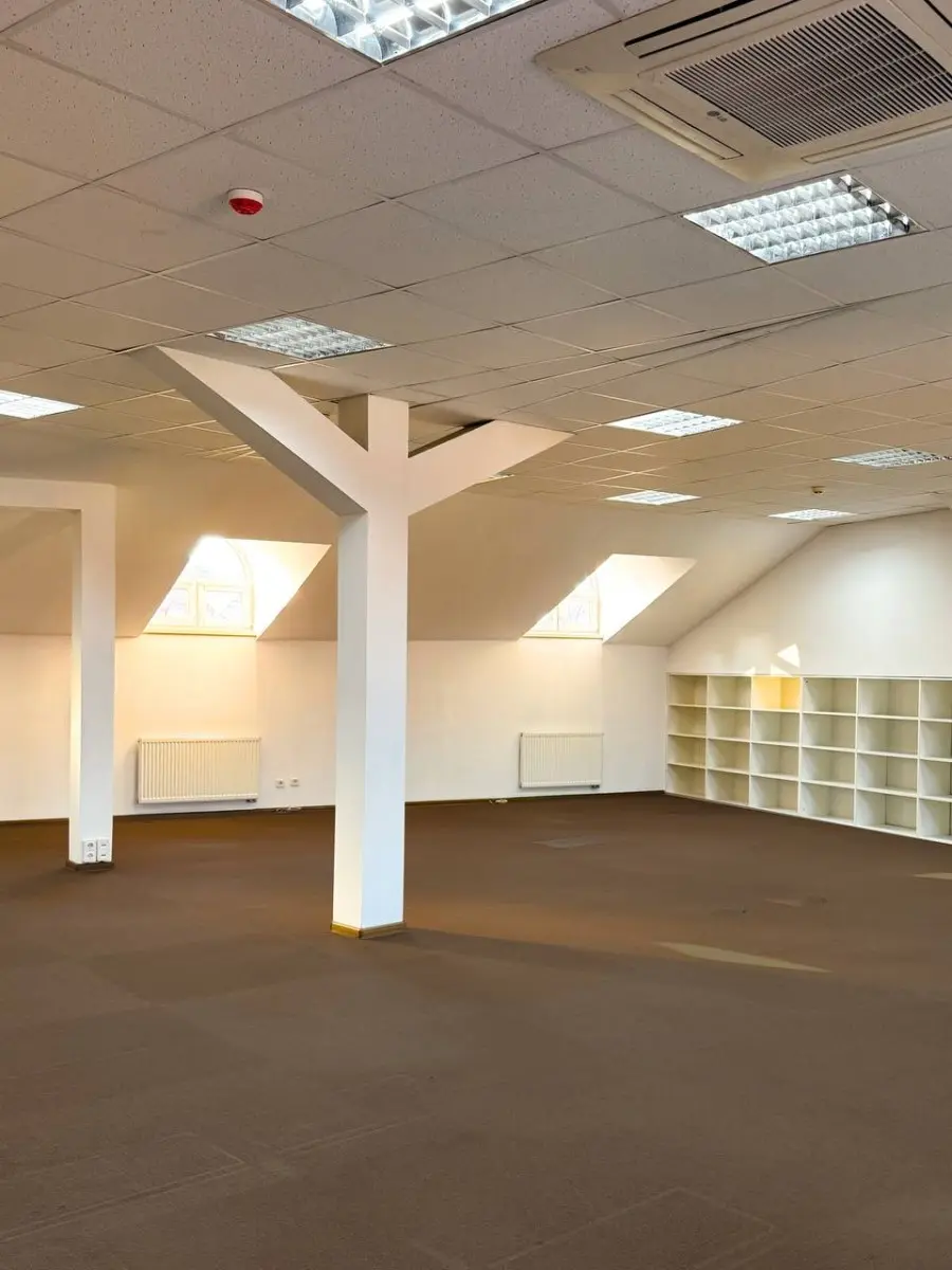 Фото Орендувати офіс, Рибальська вул. 18 Київ в довгострокову оренду, ціна: 500 UAH, код 4424