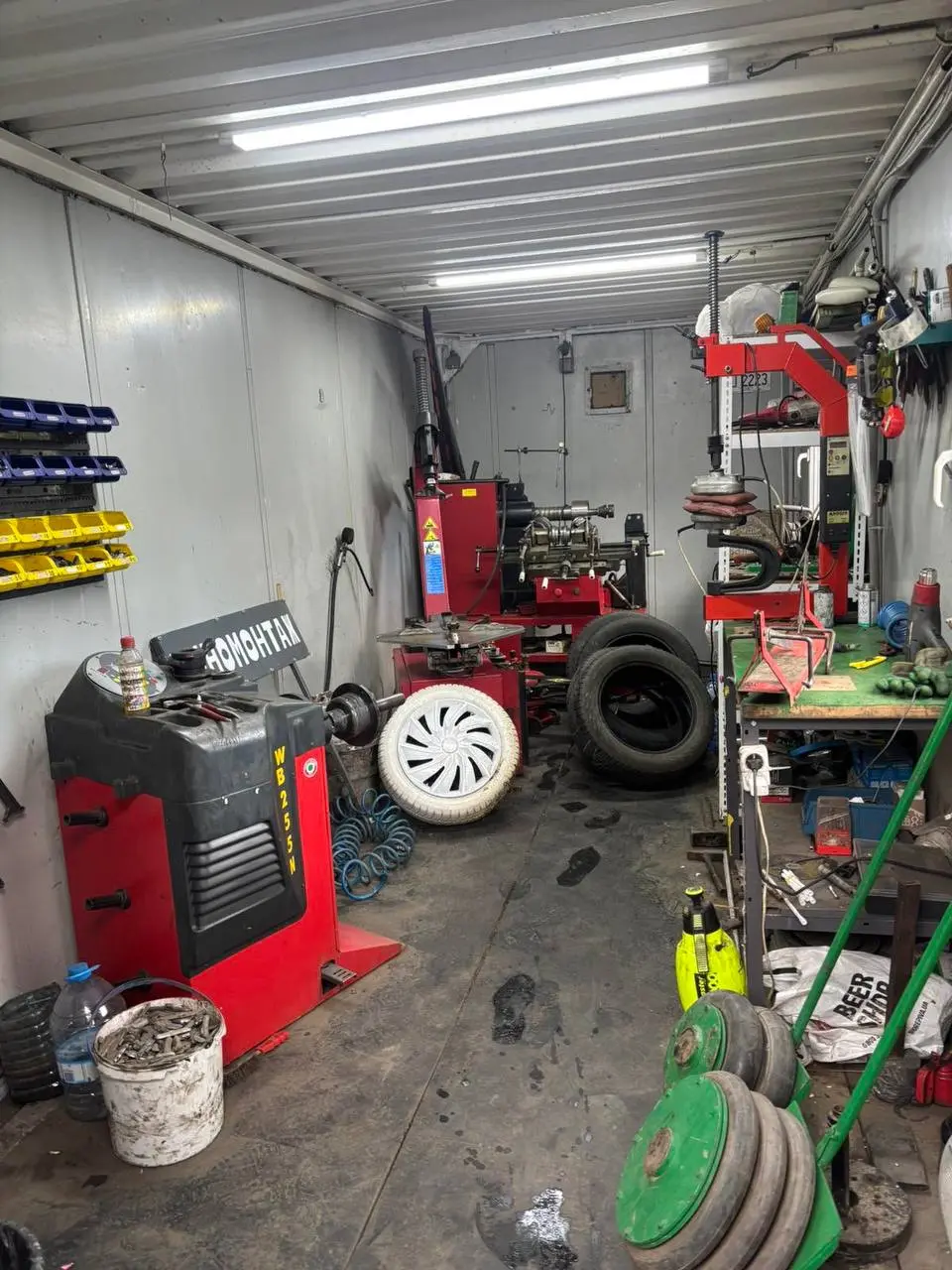 Фото Rent a garage, parking space in Kryvyi Rih for long-term rent, price: 7000 UAH, code 4425