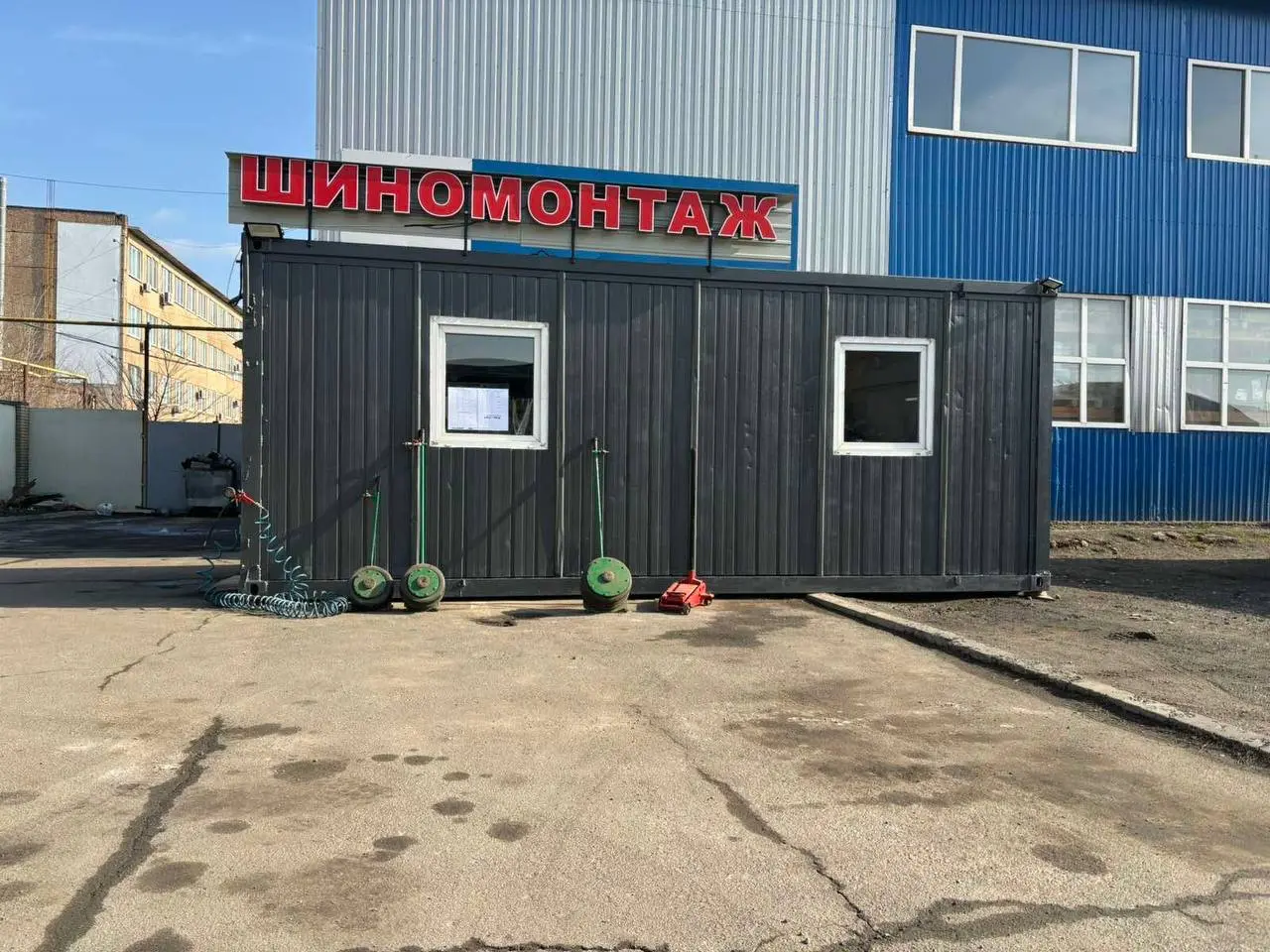Фото Rent a garage, parking space in Kryvyi Rih for long-term rent, price: 7000 UAH, code 4425