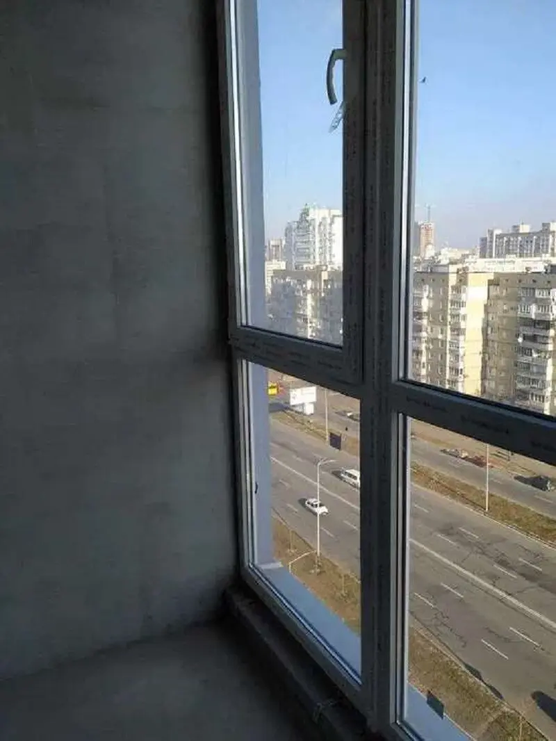 Фото Продаю 2-комнатную квартиру, 62 кв. м, Ревуцкого ул. 40 Киев, цена: 74000 $, код 4436