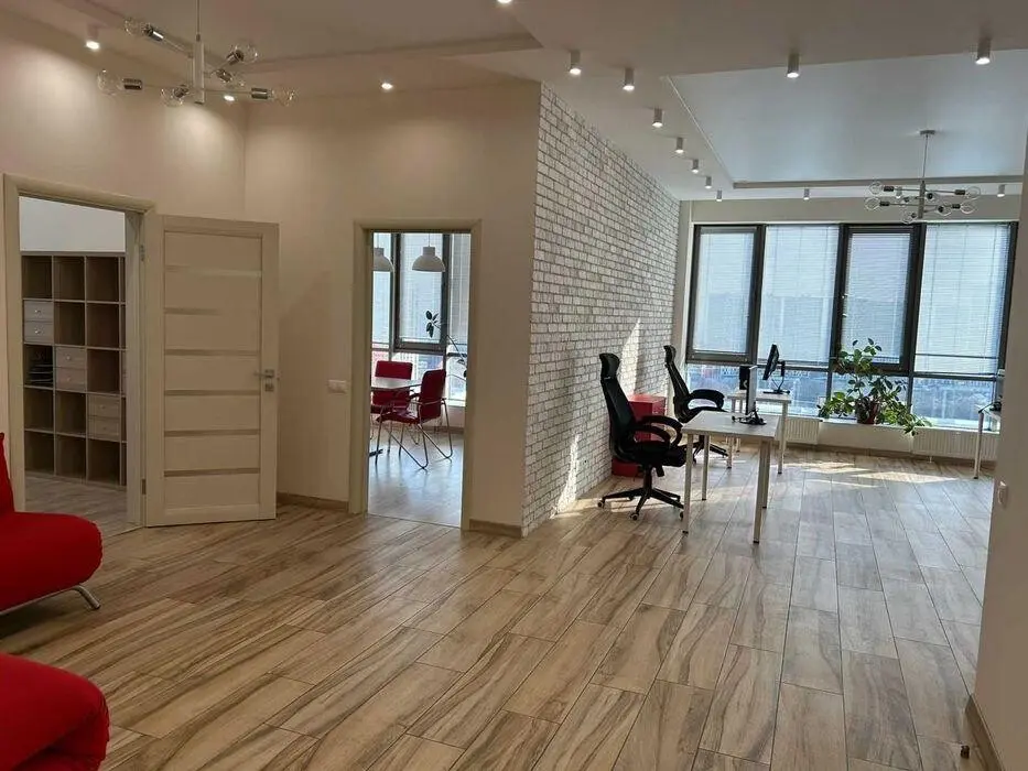 Фото Орендувати офіс, Трускавецька вул.  Київ в довгострокову оренду, ціна: 86000 грн, код 4437