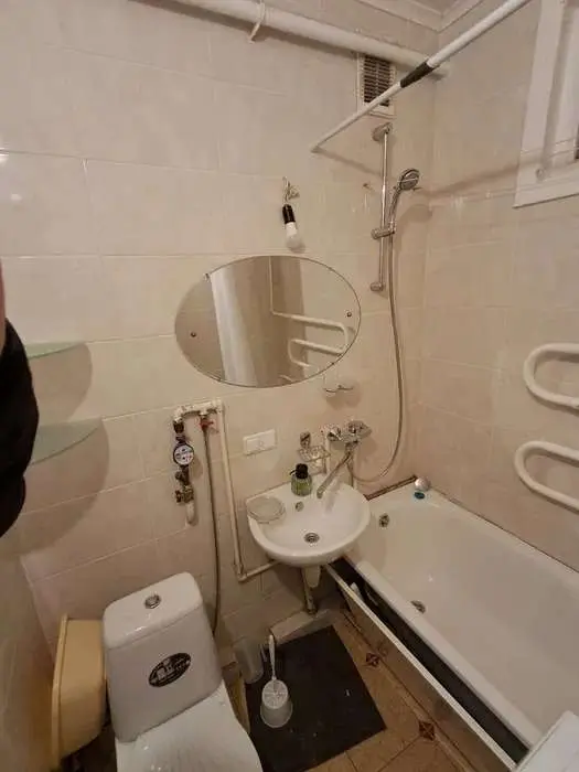 Фото Продаю 1 кімнатну квартиру, 32 кв. м, Джона Маккейна вул. (Івана Кудрі) 37а Київ, ціна: 60000 $, код 4443