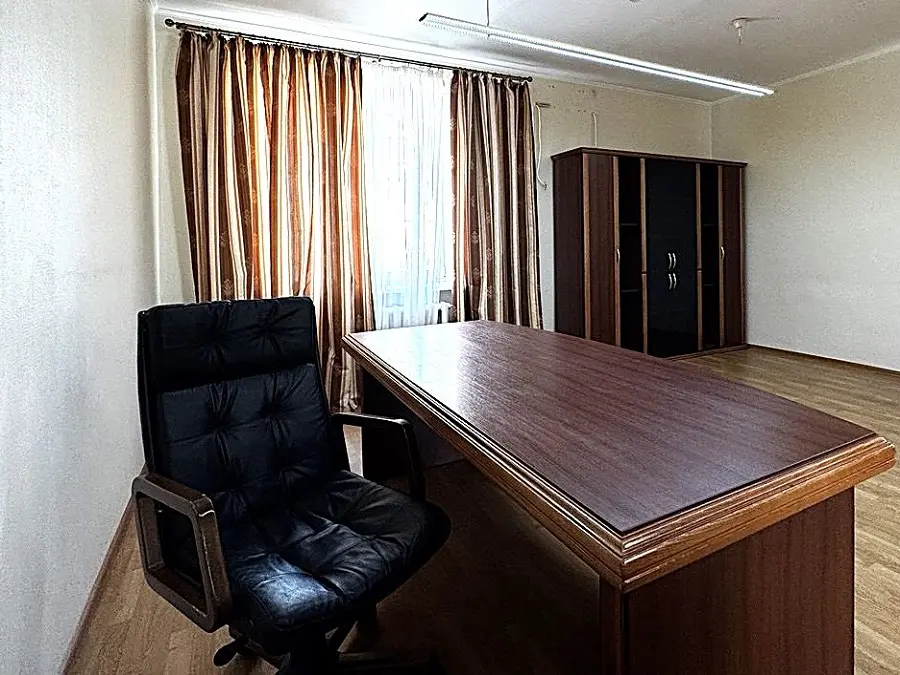 Фото Арендовать офис, Амвросия Бучмы ул. 5 Киев в долгосрочную аренду, цена: 30600 UAH, код 4444