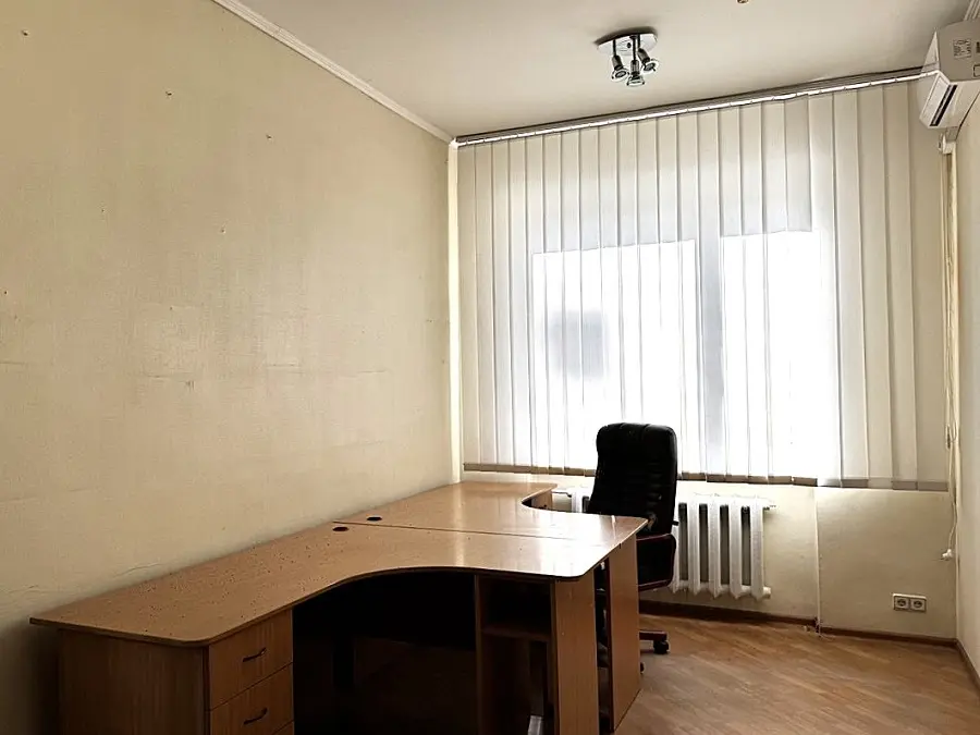 Фото Арендовать офис, Амвросия Бучмы ул. 5 Киев в долгосрочную аренду, цена: 30600 UAH, код 4444