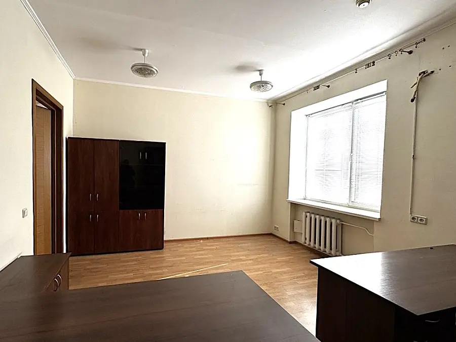 Фото Арендовать офис, Амвросия Бучмы ул. 5 Киев в долгосрочную аренду, цена: 30600 UAH, код 4444