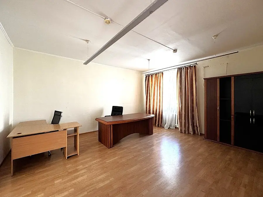 Фото Арендовать офис, Амвросия Бучмы ул. 5 Киев в долгосрочную аренду, цена: 21000 UAH, код 4445