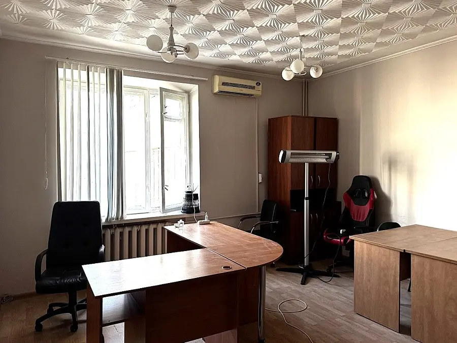 Фото Арендовать офис, Амвросия Бучмы ул. 5 Киев в долгосрочную аренду, цена: 12000 UAH, код 4447