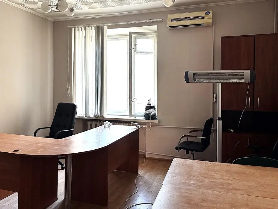 Фото Арендовать офис, Амвросия Бучмы ул. 5 Киев в долгосрочную аренду, цена: 12000 UAH, код 4447