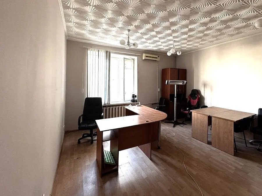 Фото Арендовать офис, Амвросия Бучмы ул. 5 Киев в долгосрочную аренду, цена: 12000 UAH, код 4447