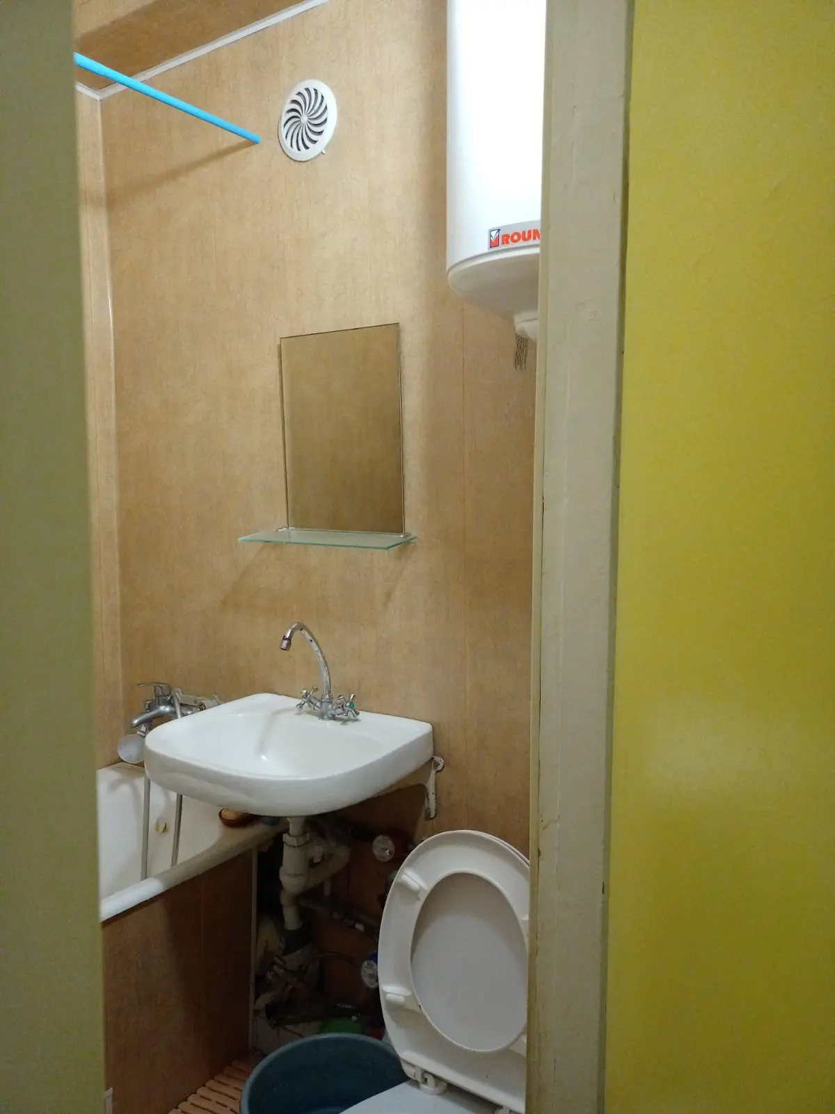 Фото Selling a 3-room apartment, 54 sq.m., Marii Pryimachenko Boulevard 8б Kyiv, price: 79000 $, code 4452