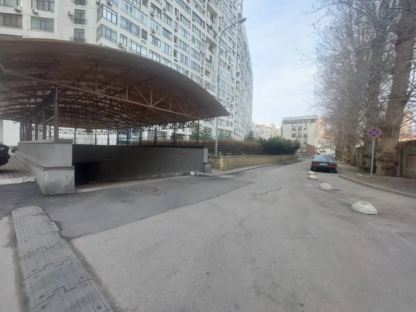 Фото Продаю парковочное место, гараж, 19 кв. м, Евгения Коновальца ул. (Щорса) 44 Киев, цена: 33000 $, код 4456