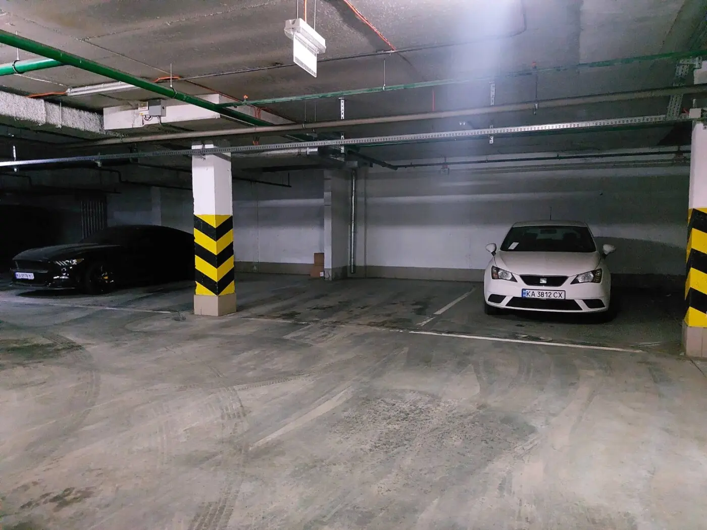 Фото Продаю парковочное место, гараж, 19 кв. м, Евгения Коновальца ул. (Щорса) 44 Киев, цена: 33000 $, код 4456