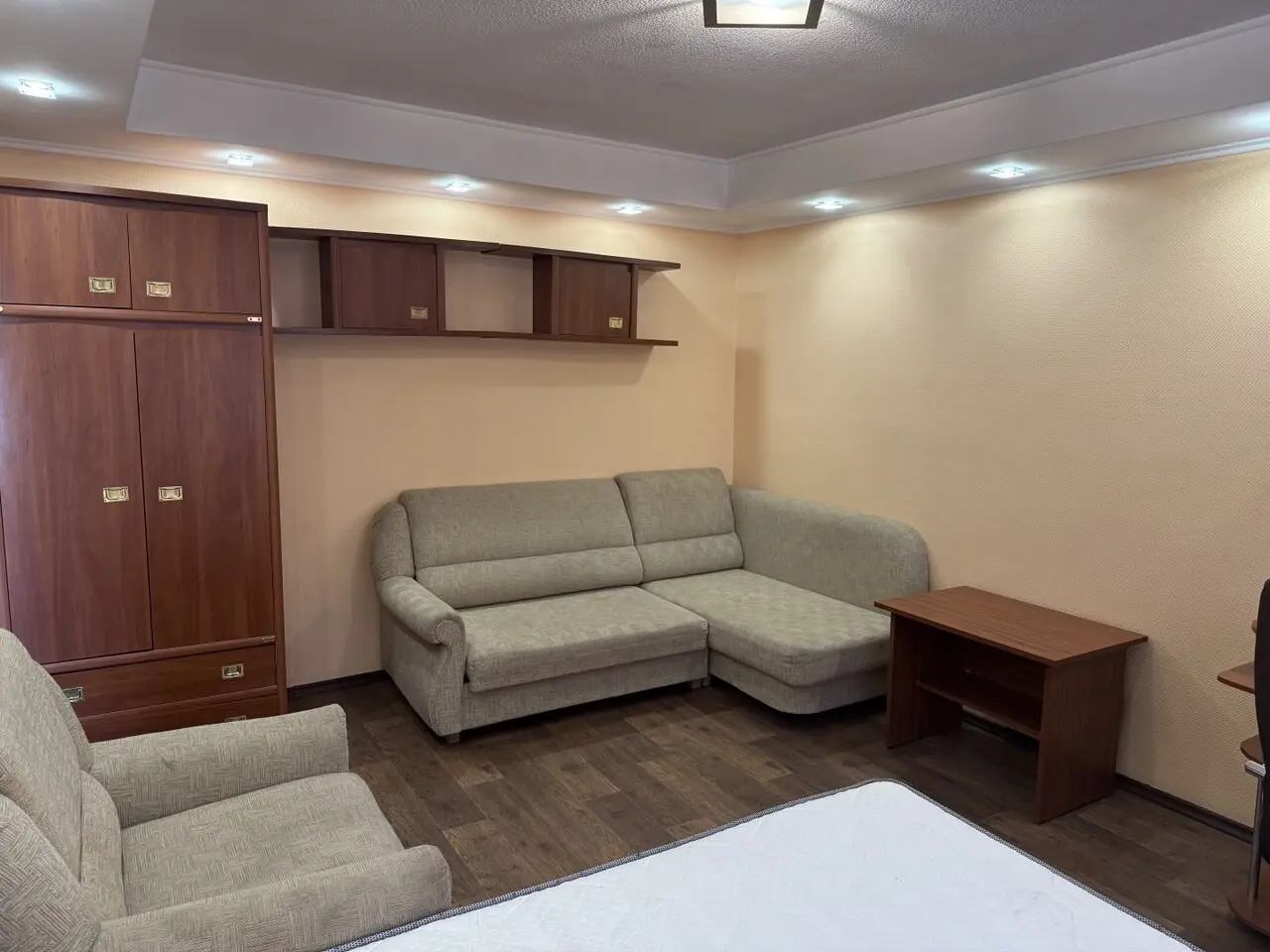 Фото Снять 1-комнатную квартиру, Івана Котляревського бульв. (Труда) 5 Киев в долгосрочную аренду, цена: 12000 грн, код 4459