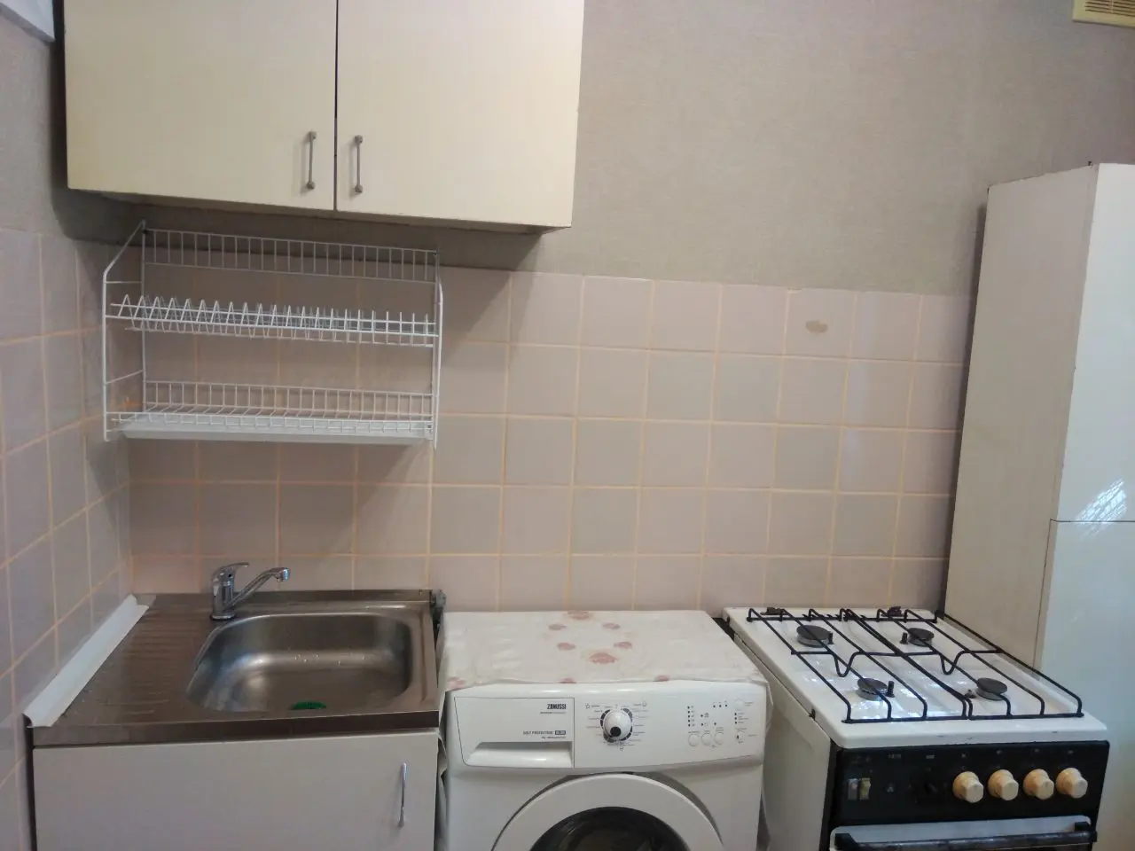 Фото Зняти 1 кімнатну квартиру, Академіка Туполєва вул. 5д Київ в довгострокову оренду, ціна: 10000 UAH, код 4464