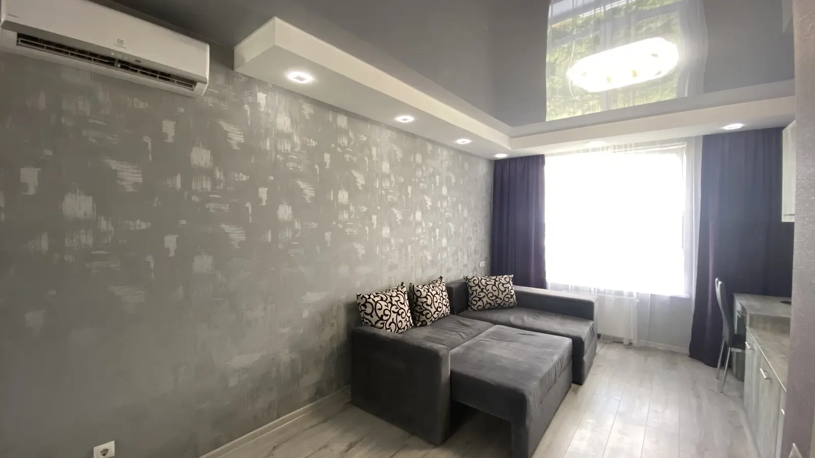 Фото Продаю 1 кімнатну квартиру, 41.5 кв. м, Богдана Хмельницького вул. 230а Львів, ціна: 86000 $, код 4465