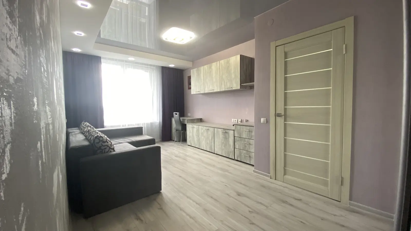 Фото Продаю 1 кімнатну квартиру, 41.5 кв. м, Богдана Хмельницького вул. 230а Львів, ціна: 86000 $, код 4465