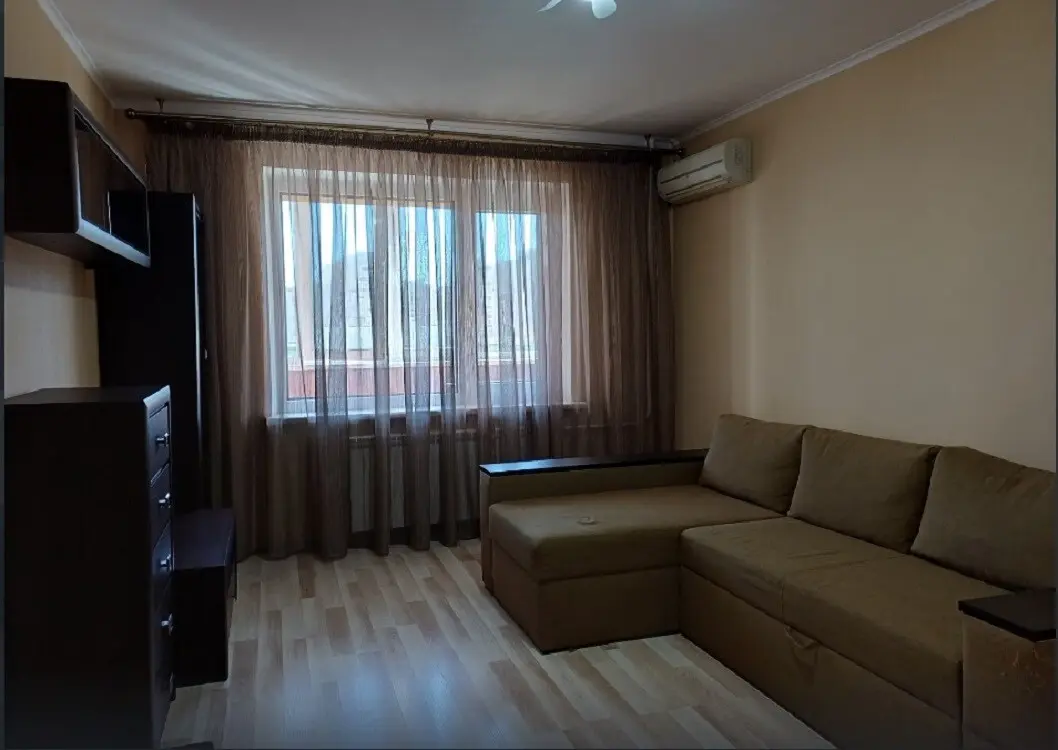 Фото Снять 4-комнатную квартиру, Александра Мишуги ул. 11 Киев в долгосрочную аренду, цена: 24000 грн, код 4470