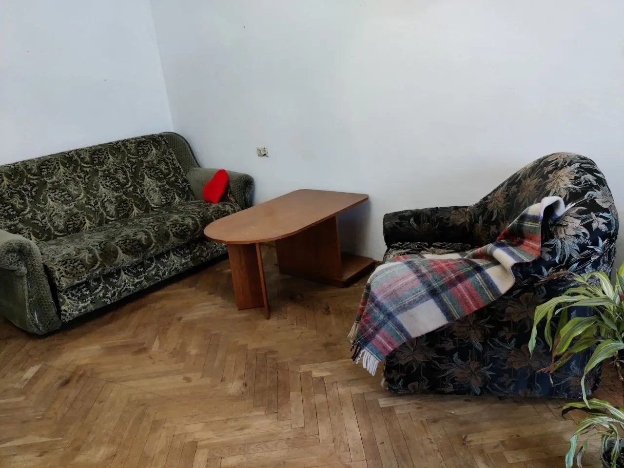 Фото Rent a 2-room apartment, Klovskyi Descent 4 Kyiv for long-term rent, price: 15000 UAH, code 4473