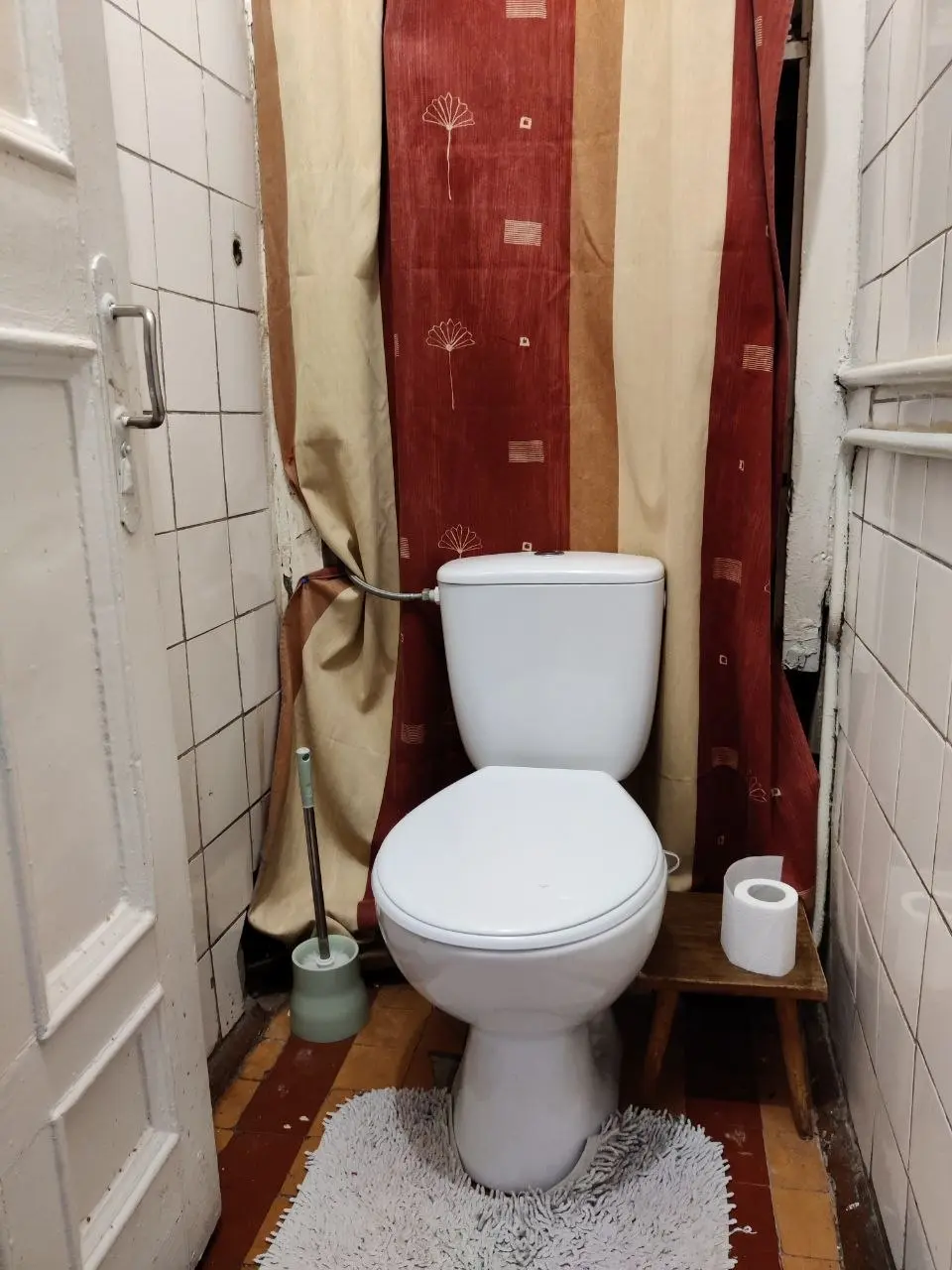 Фото Rent a 2-room apartment, Klovskyi Descent 4 Kyiv for long-term rent, price: 15000 UAH, code 4473