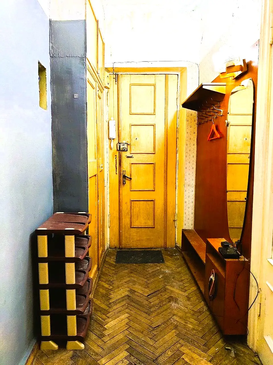 Фото Rent a 2-room apartment, Klovskyi Descent 4 Kyiv for long-term rent, price: 15000 UAH, code 4473