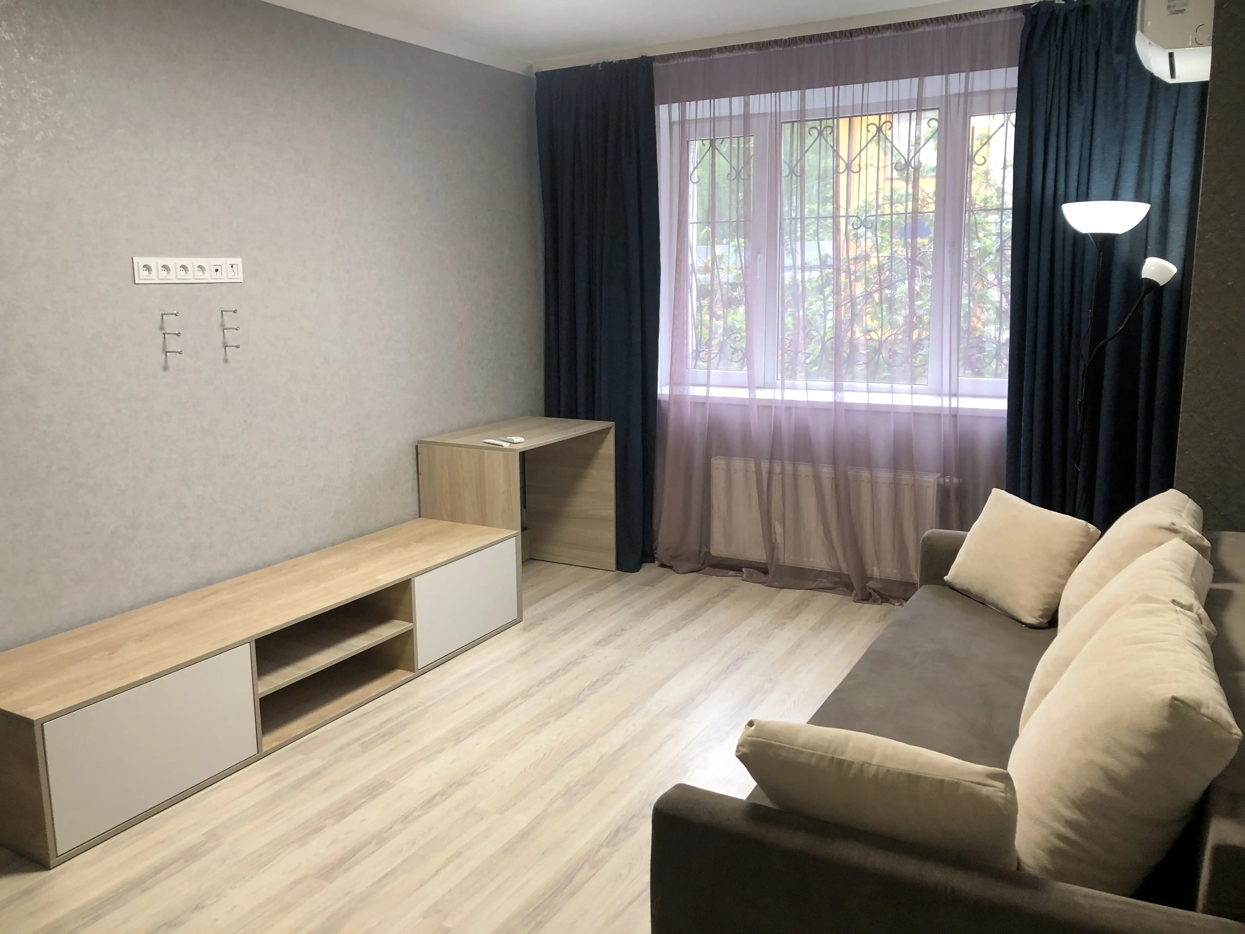 Фото Selling a 1-room apartment, 46 sq.m., Dokivska Street 7а Kotsiubynske, price: 62000 $, code 4474