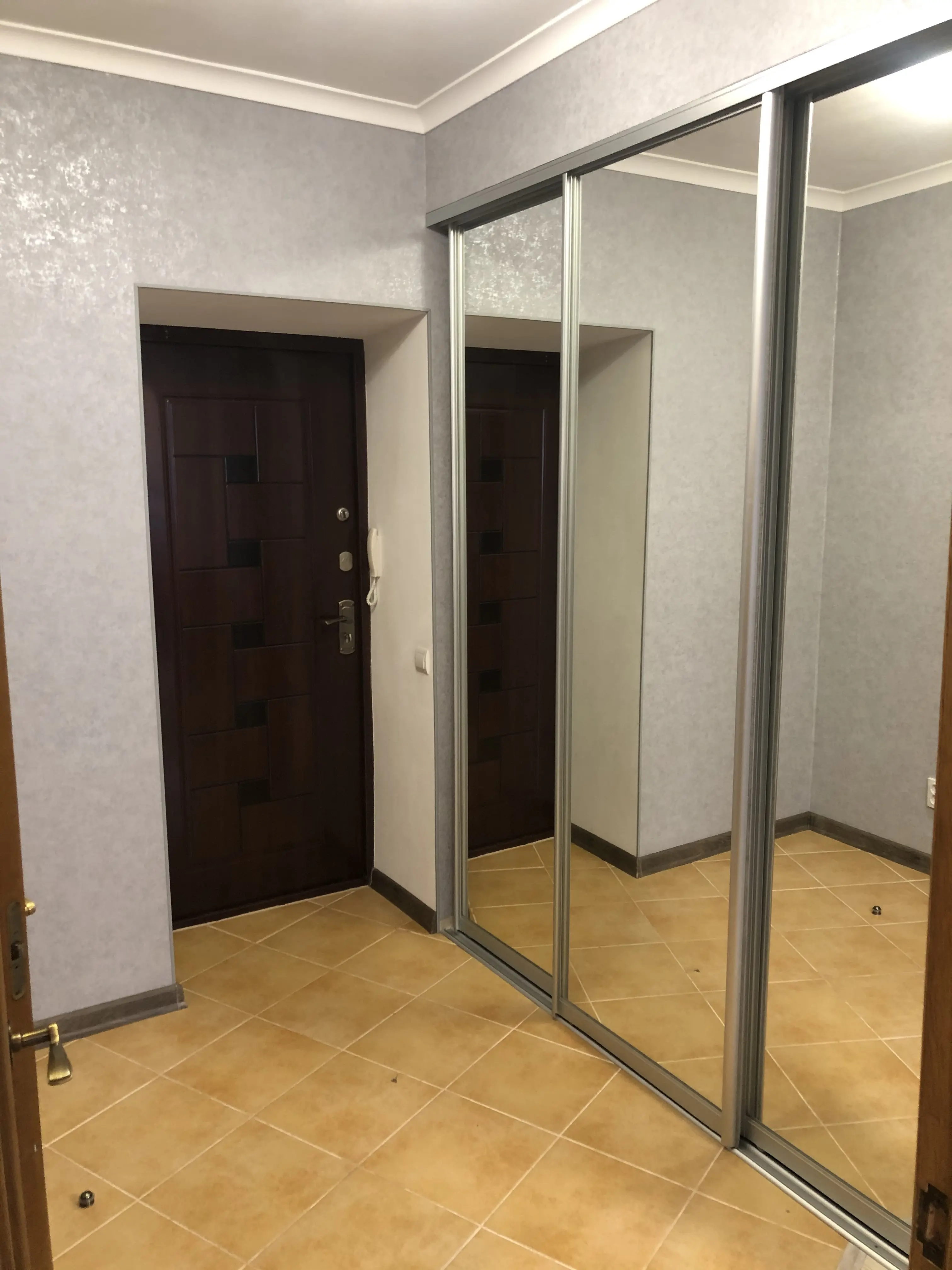 Фото Selling a 1-room apartment, 46 sq.m., Dokivska Street 7а Kotsiubynske, price: 62000 $, code 4474