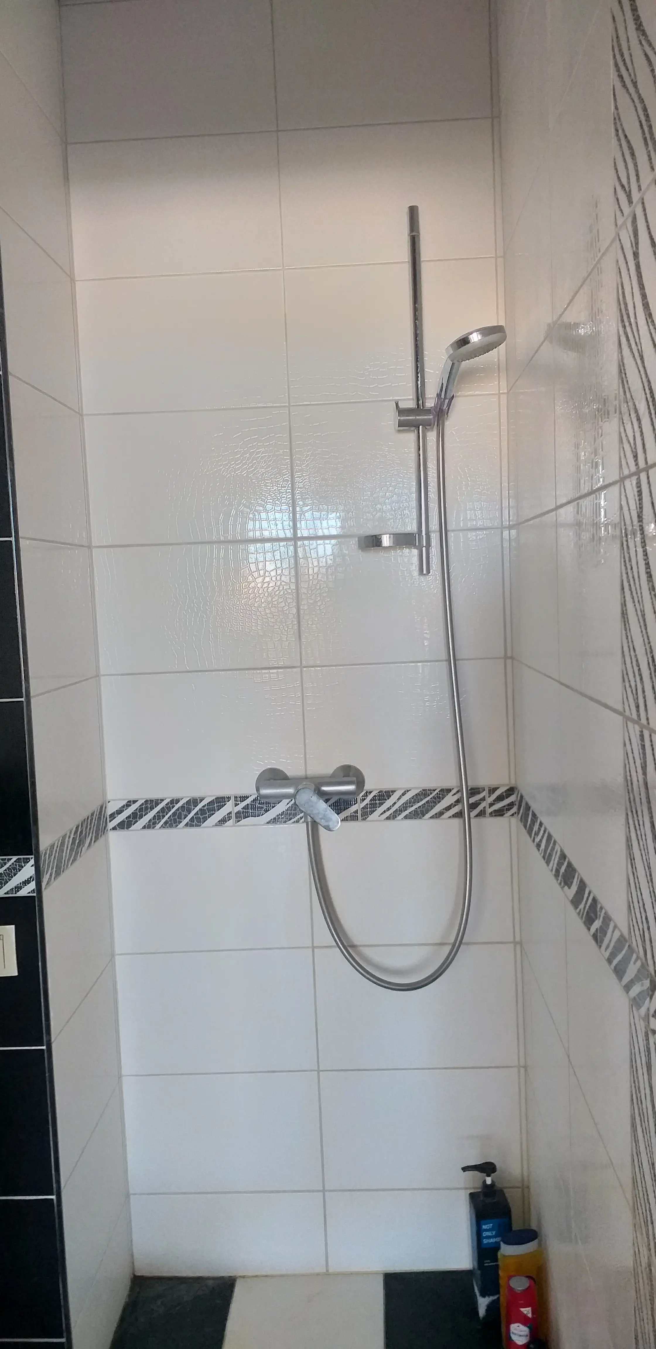 Фото Rent a -room apartment, Bohatyrska Street 6а Kyiv for long-term rent, price: 300 EUR, code 4477