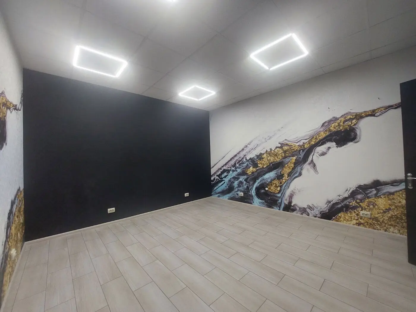 Фото Rent an office, Mytropolyta Andreia Sheptytskoho Street (Anatoliia Lunacharskoho Street) 16/4 Kyiv for long-term rent, price: 25000 грн, code 4482