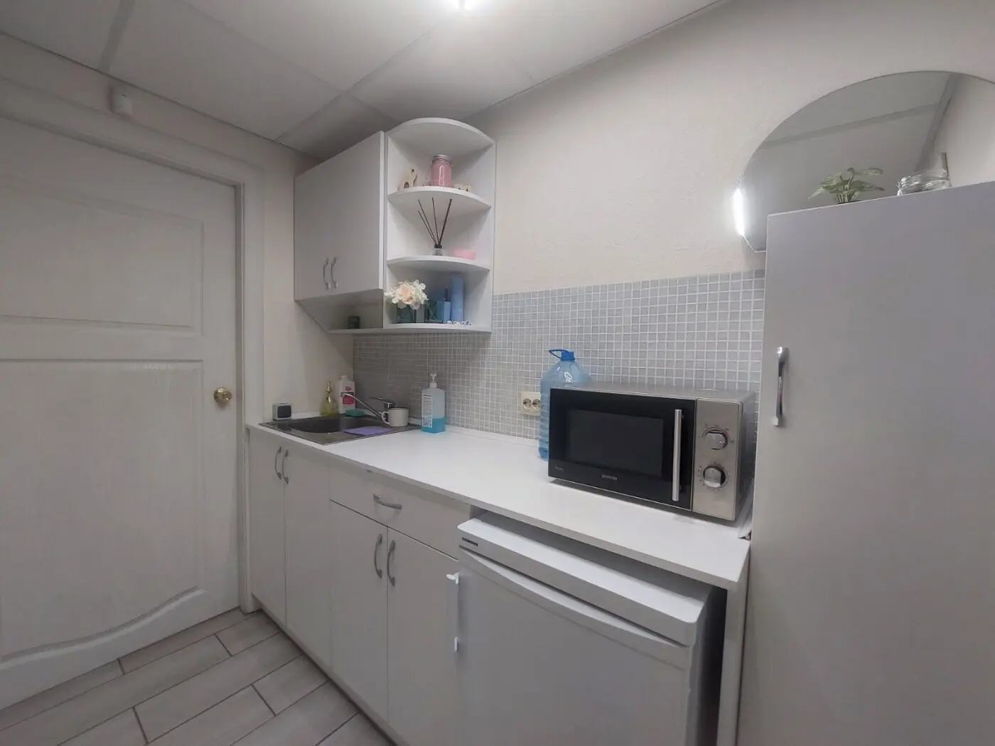 Фото Rent an office, Mytropolyta Andreia Sheptytskoho Street (Anatoliia Lunacharskoho Street) 16/4 Kyiv for long-term rent, price: 25000 грн, code 4482