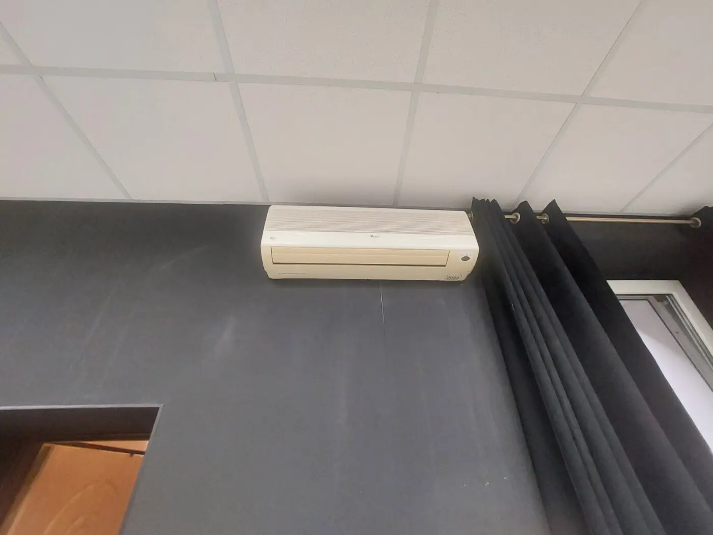 Фото Rent an office, Mytropolyta Andreia Sheptytskoho Street (Anatoliia Lunacharskoho Street) 16/4 Kyiv for long-term rent, price: 25000 грн, code 4482